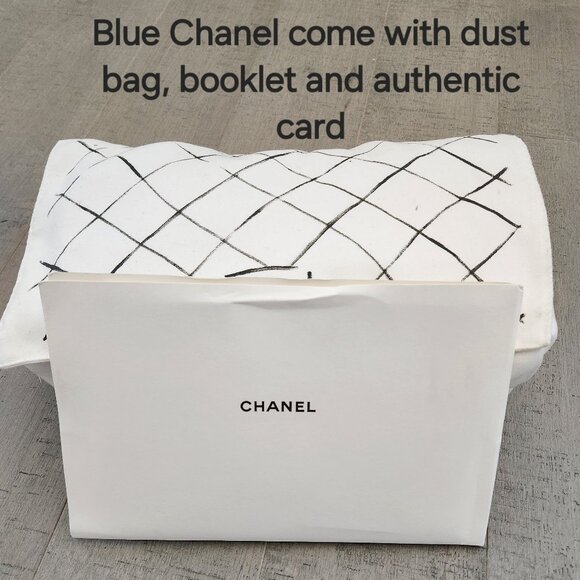 Chanel Chevron Classic Flap Medium - Picture 11 of 11